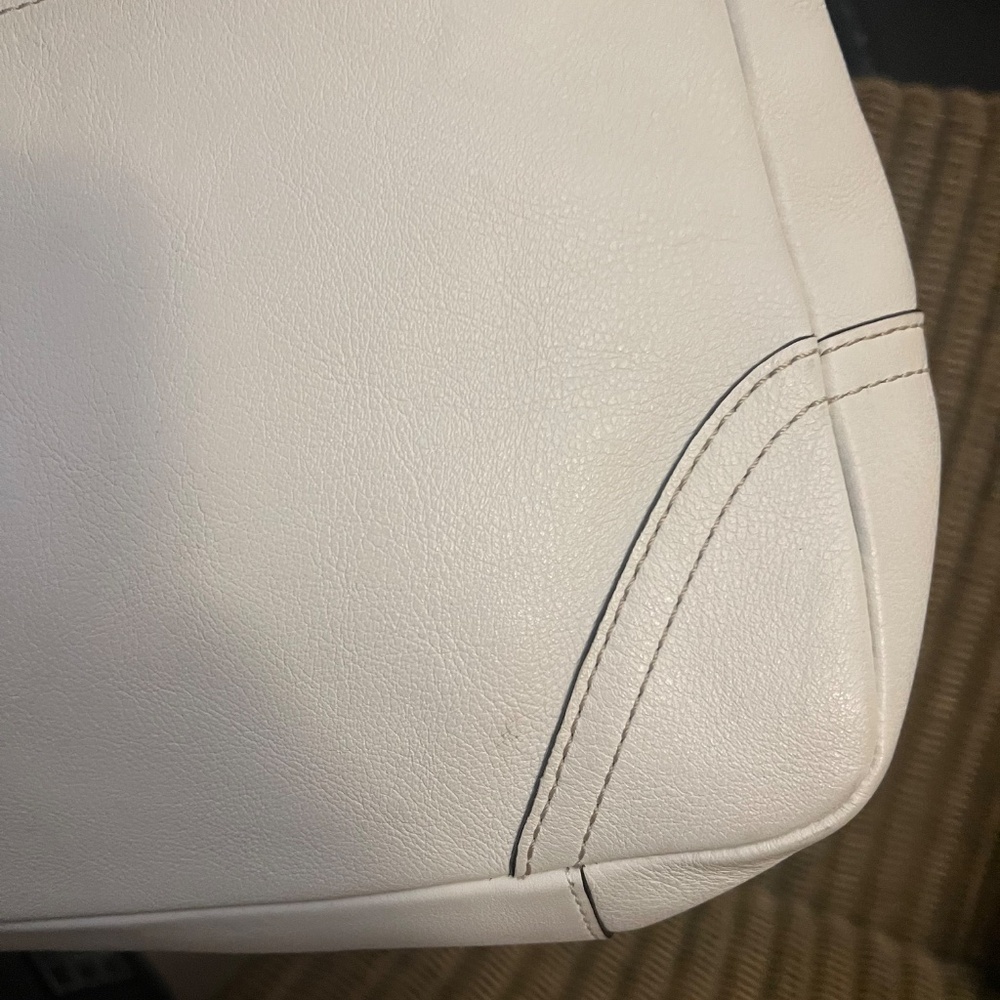 Coach Hampton White leather hobo with tassel - Picture 4 of 10